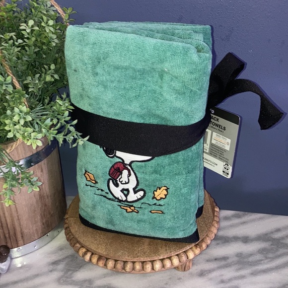 Snoopy peanuts fall thanksgiving hand towels - Picture 4 of 5